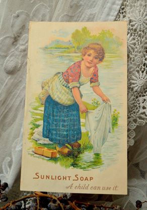 Picture of VINTAGE SUNLIGHT SOAP ADVERTISING PLATE