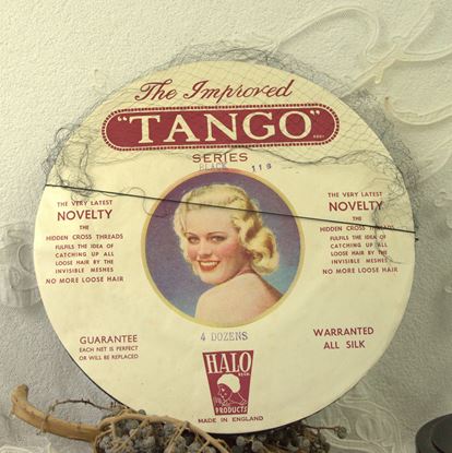 vintage verpakking met ongebruikte haarnetjes